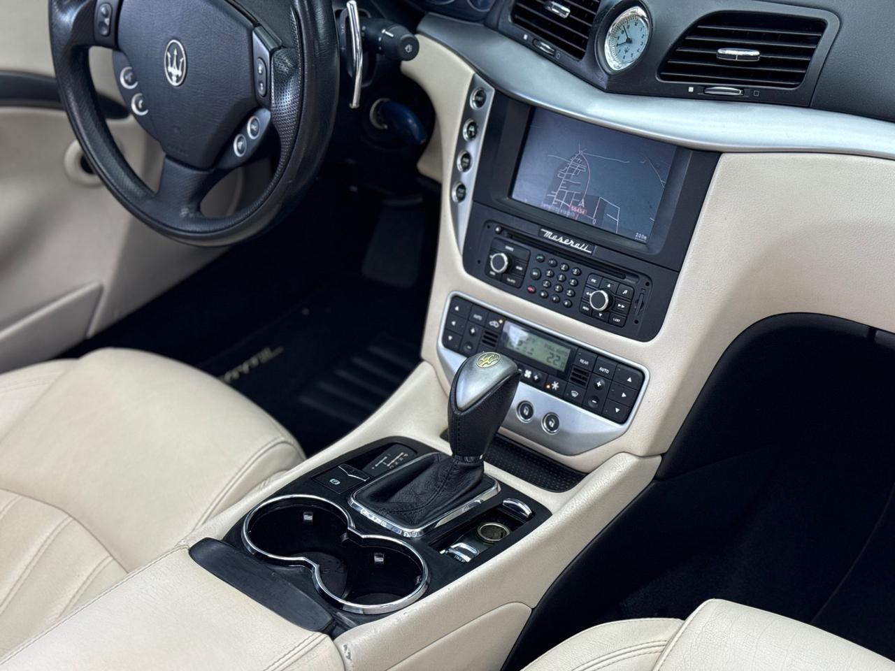 Maserati GranCabrio 4.7 V8