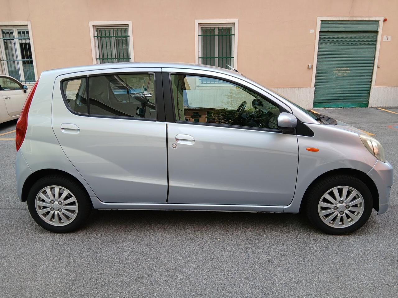 Daihatsu Cuore 1.0 12V 5 porte SX
