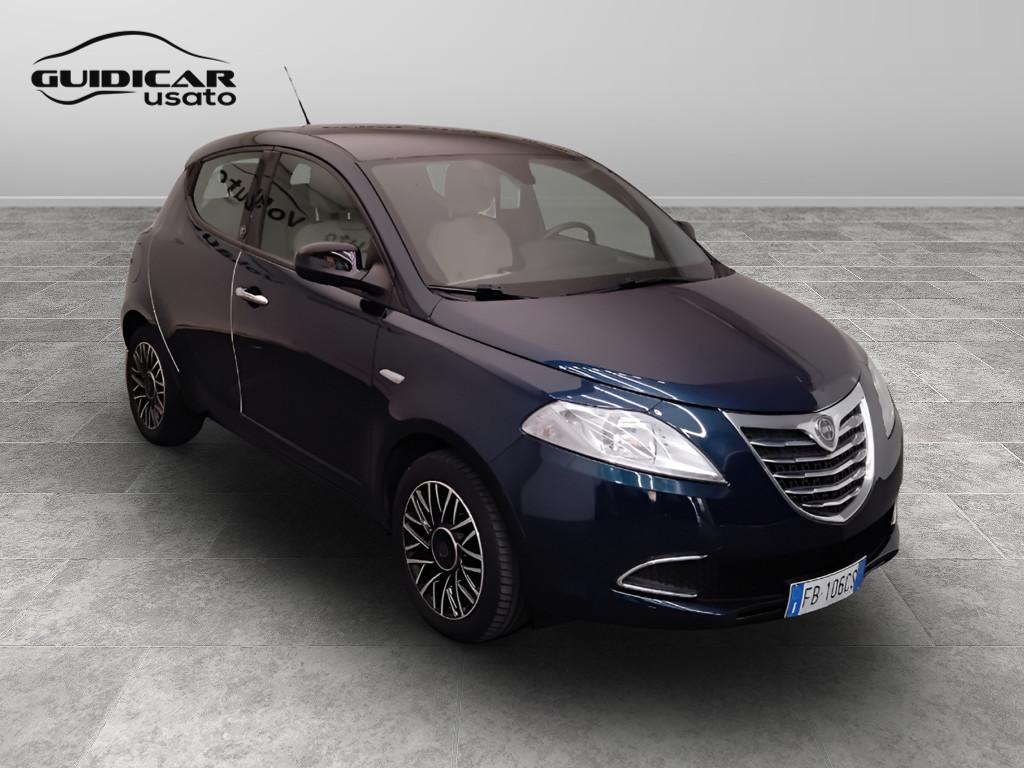 LANCIA Ypsilon III 2011 - Ypsilon 1.2 8v Platinum 69cv E6