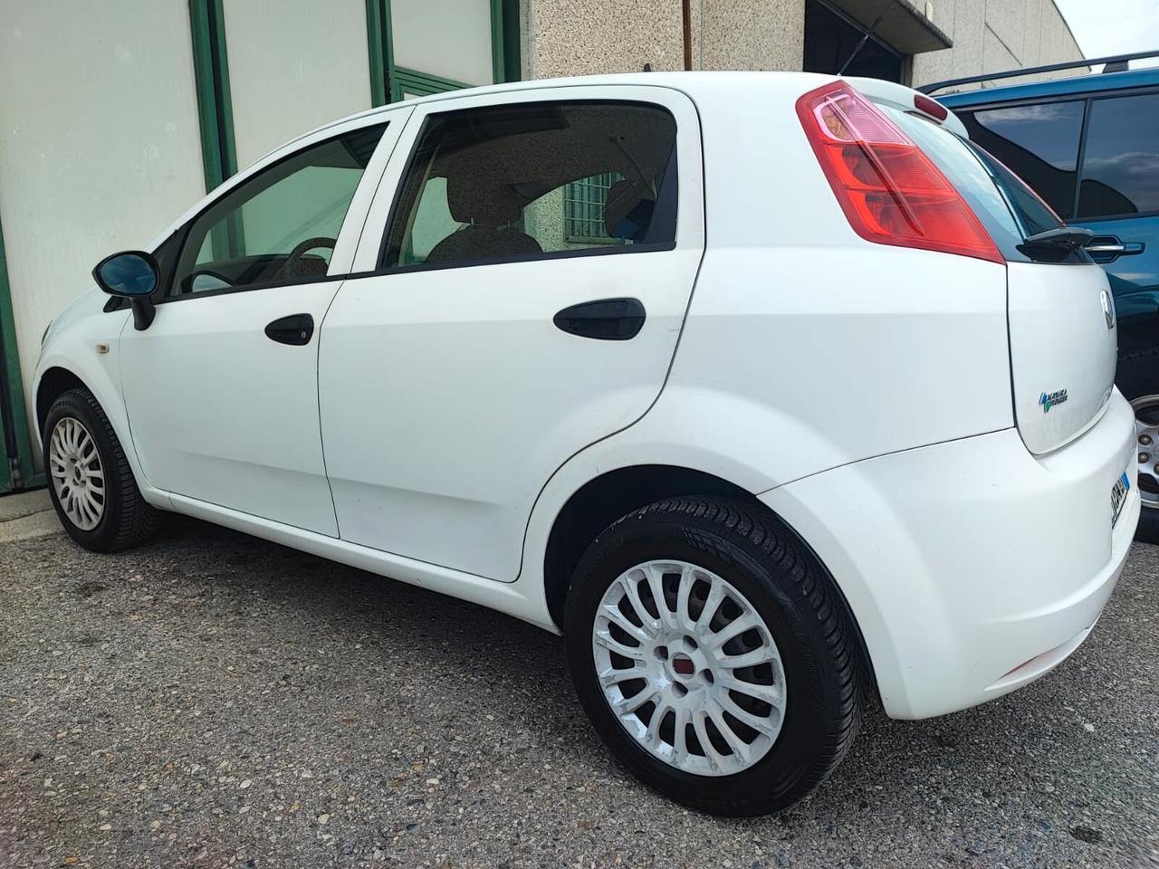 Fiat Grande Punto 1.4 5 porte BENZINA METANO 2009