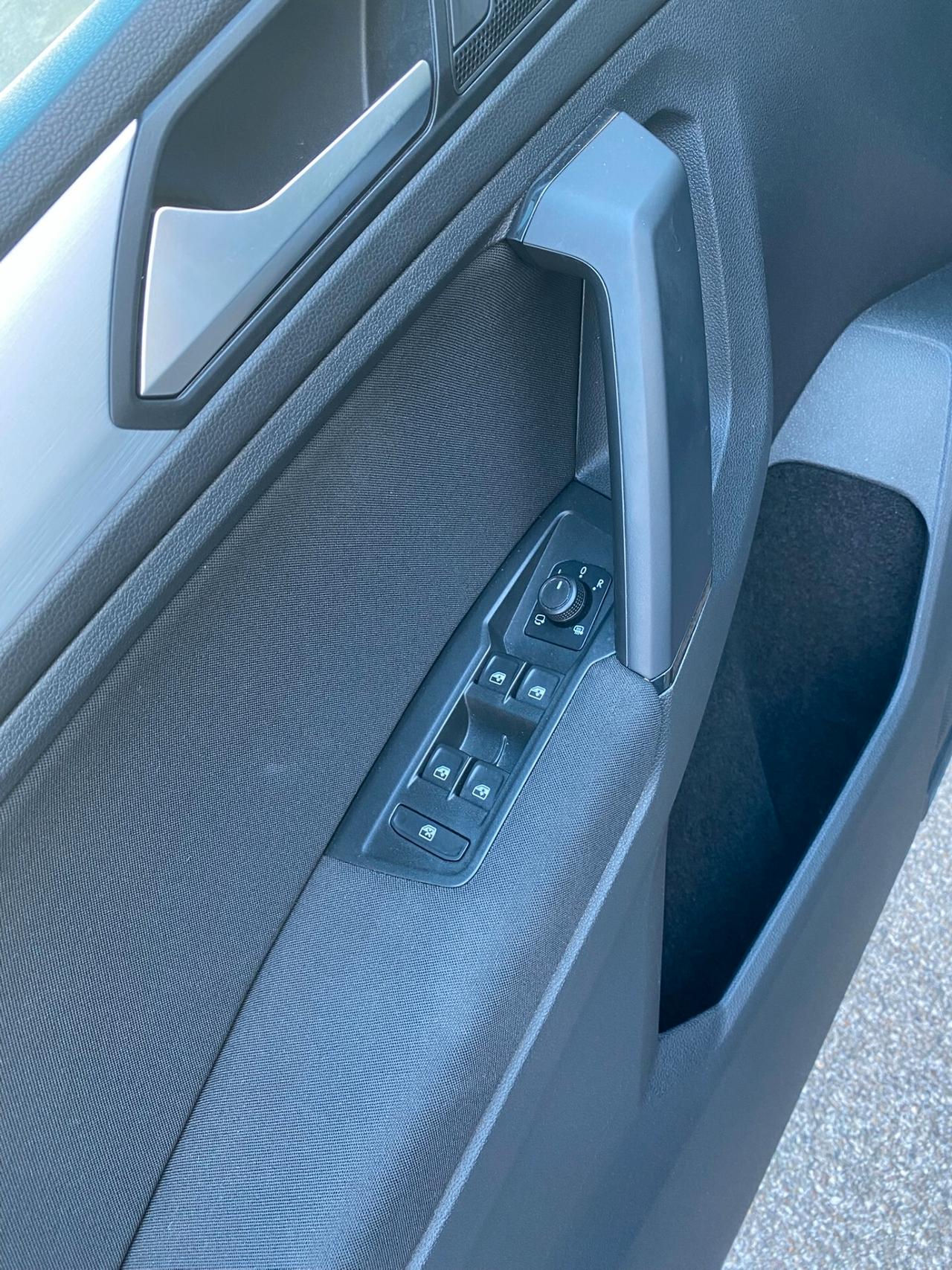 Volkswagen Tiguan 1.6 TDI SCR Sport BlueMotion | 2020