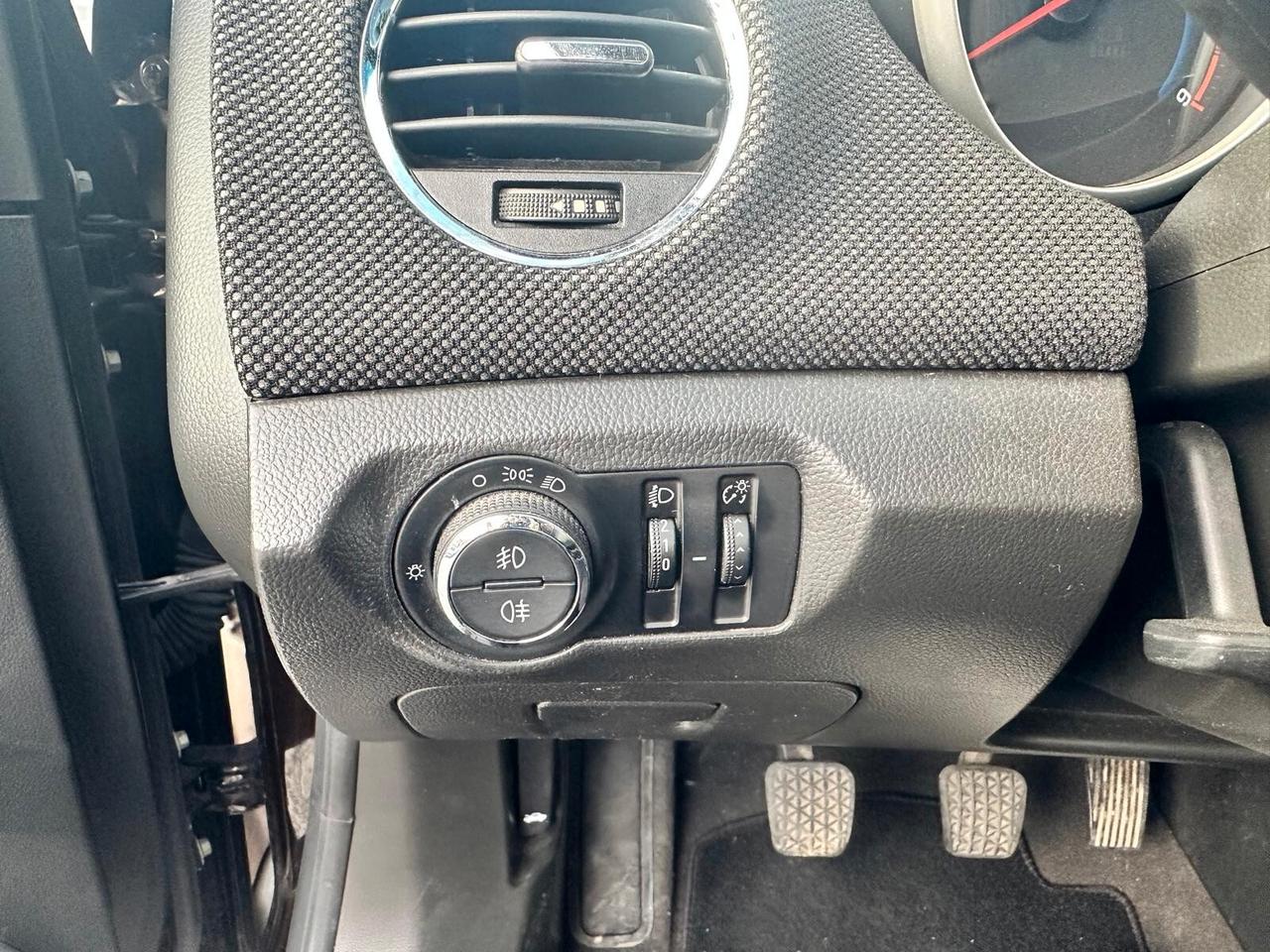 Chevrolet Cruze 1.7 Diesel Station Wagon LTZ