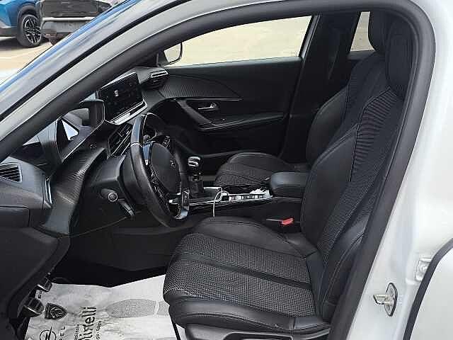 Peugeot 2008 BlueHDi 110 S&S GT