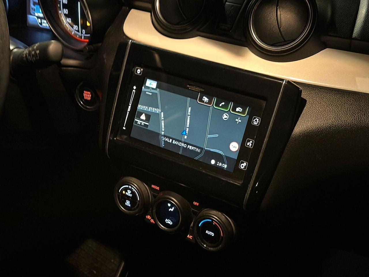 Suzuki Swift 1.2 Hybrid Top