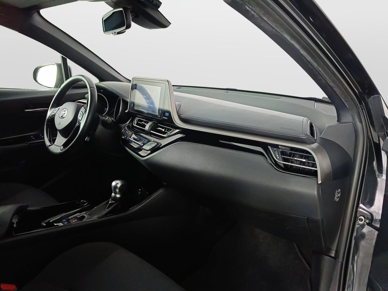 TOYOTA C-HR I 2016 - C-HR 1.8h Trend 2wd e-cvt