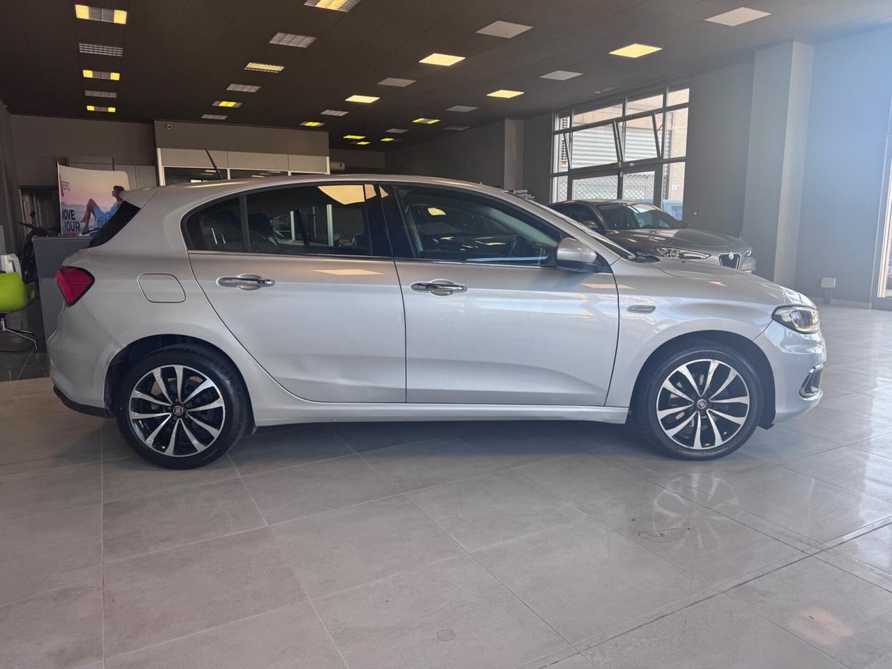 FIAT TIPO AUTOMATICA 1.6 MJET 120CV LOUNGE