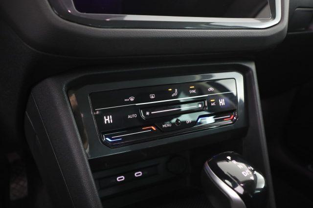 VOLKSWAGEN Tiguan Tiguan 2.0 TDI 150 CV SCR DSG Elegance