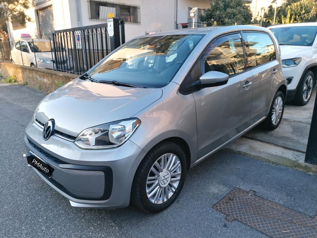 Volkswagen Up 1.0 5p. Comfortline 35000km