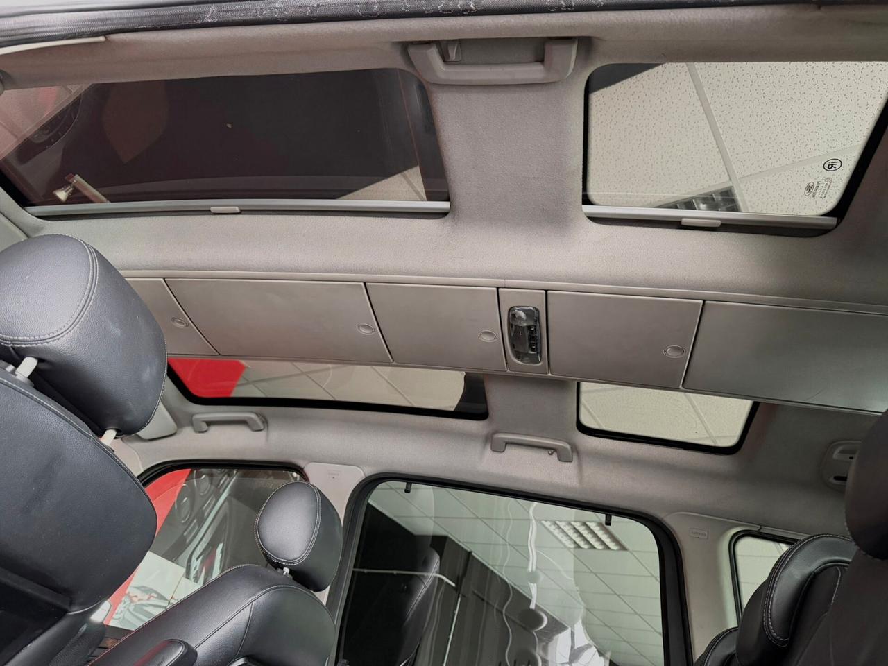 Ford Galaxy 2.0 TDCi 140 CV DPF 7 POSTI