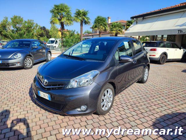 TOYOTA Yaris 1.4 D-4D 5 porte Active