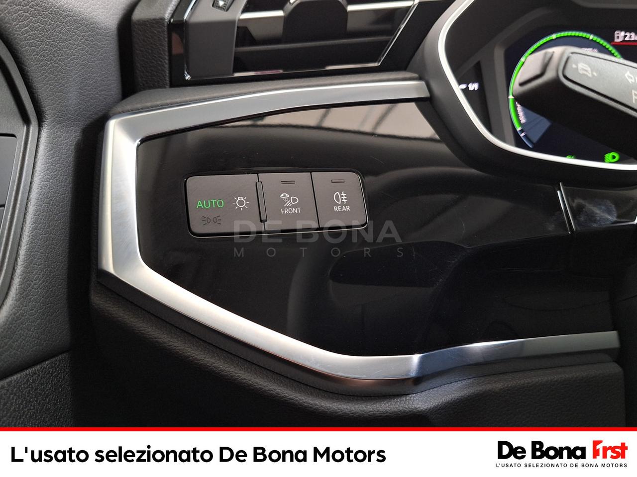 Audi Q3 45 1.4 tfsi e s line edition s-tronic