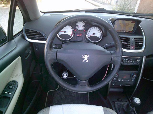 PEUGEOT 207 1.6 8V HDi 112CV CC Féline