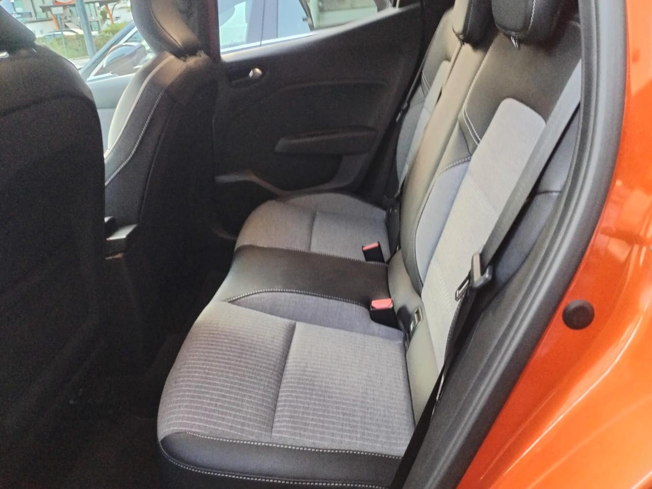 Renault Clio Full Hybrid E-Tech 145 CV 5 porte Techno