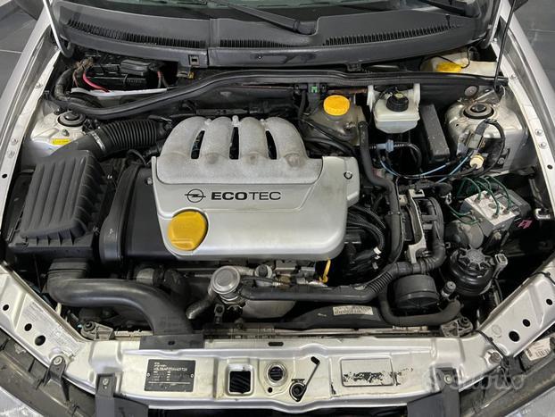 OPEL Tigra 1.4i 16V cat