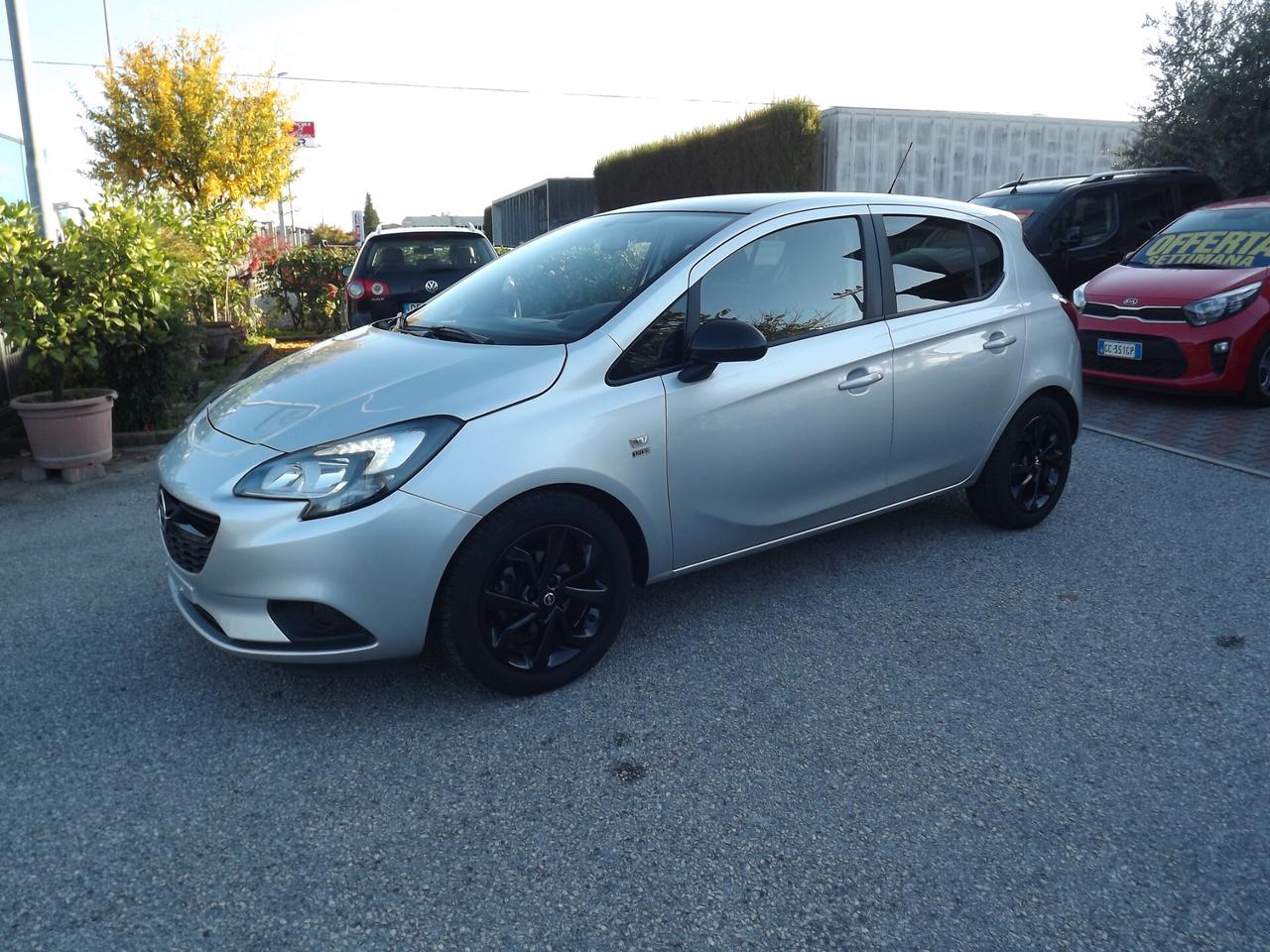 Opel Corsa 1.2 5 porte 120 Anniversary