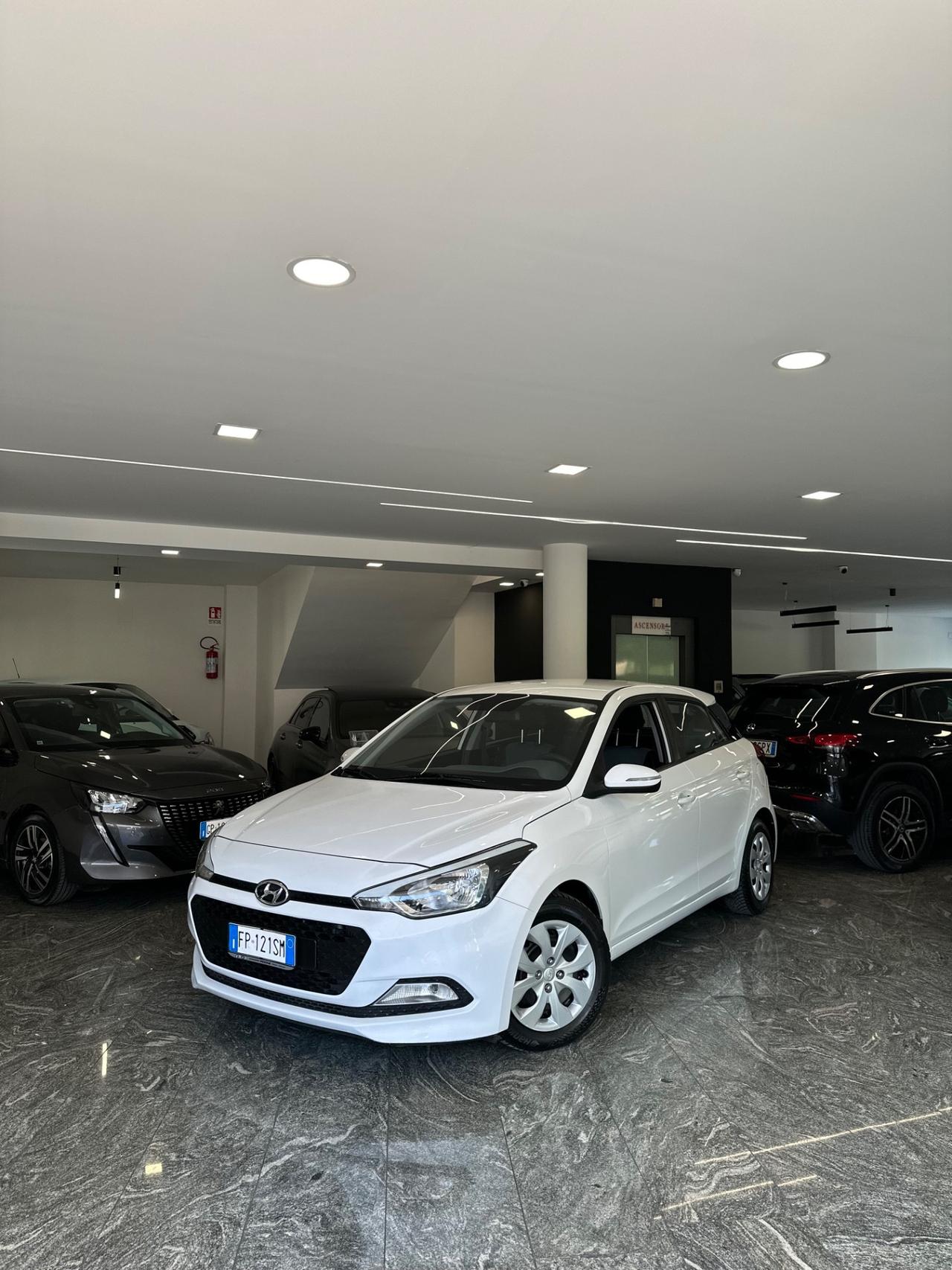 Hyundai i20 1.1 CRDi 12V 5 porte Comfort