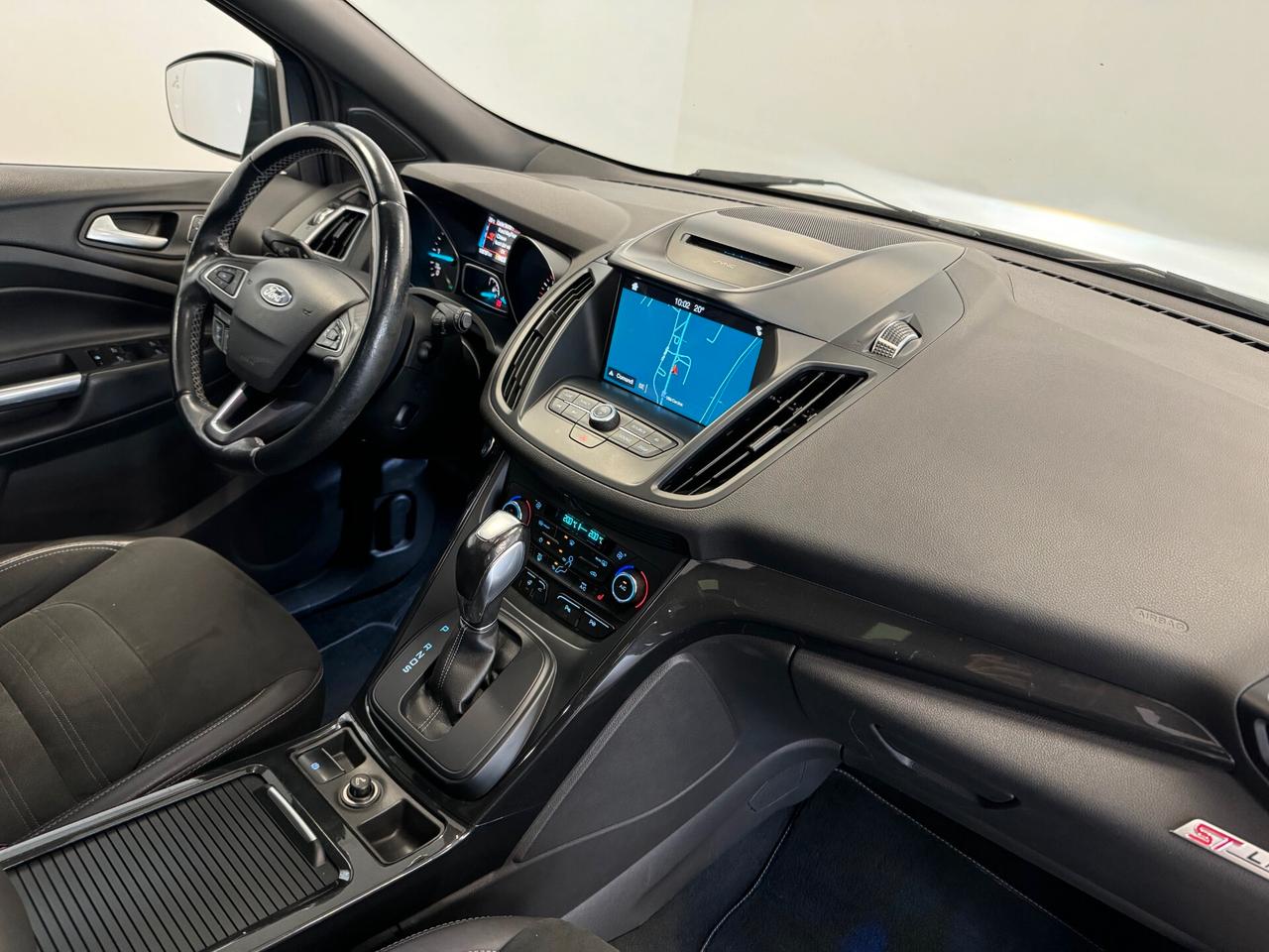 Ford Kuga 2.0 TDCI 180 CV S&S 4WD Powershift ST-Line TETTO