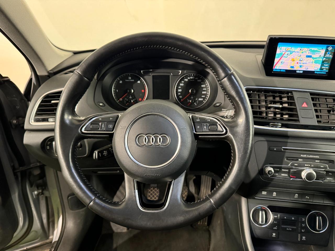 Audi Q3 2.0 TDI 150 CV EURO6 1 PROPRIETARIO