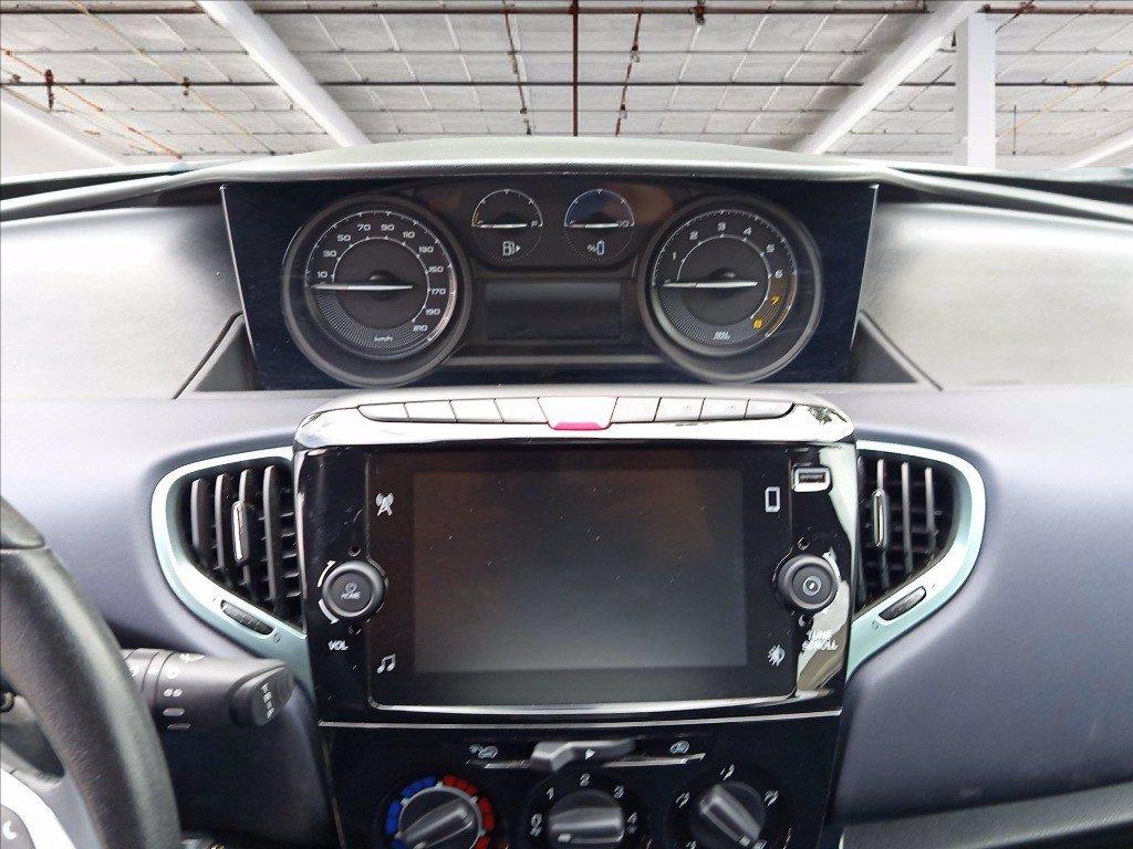 LANCIA Ypsilon 1.0 firefly hybrid Gold Plus s&s 70cv 5p.ti del 2024