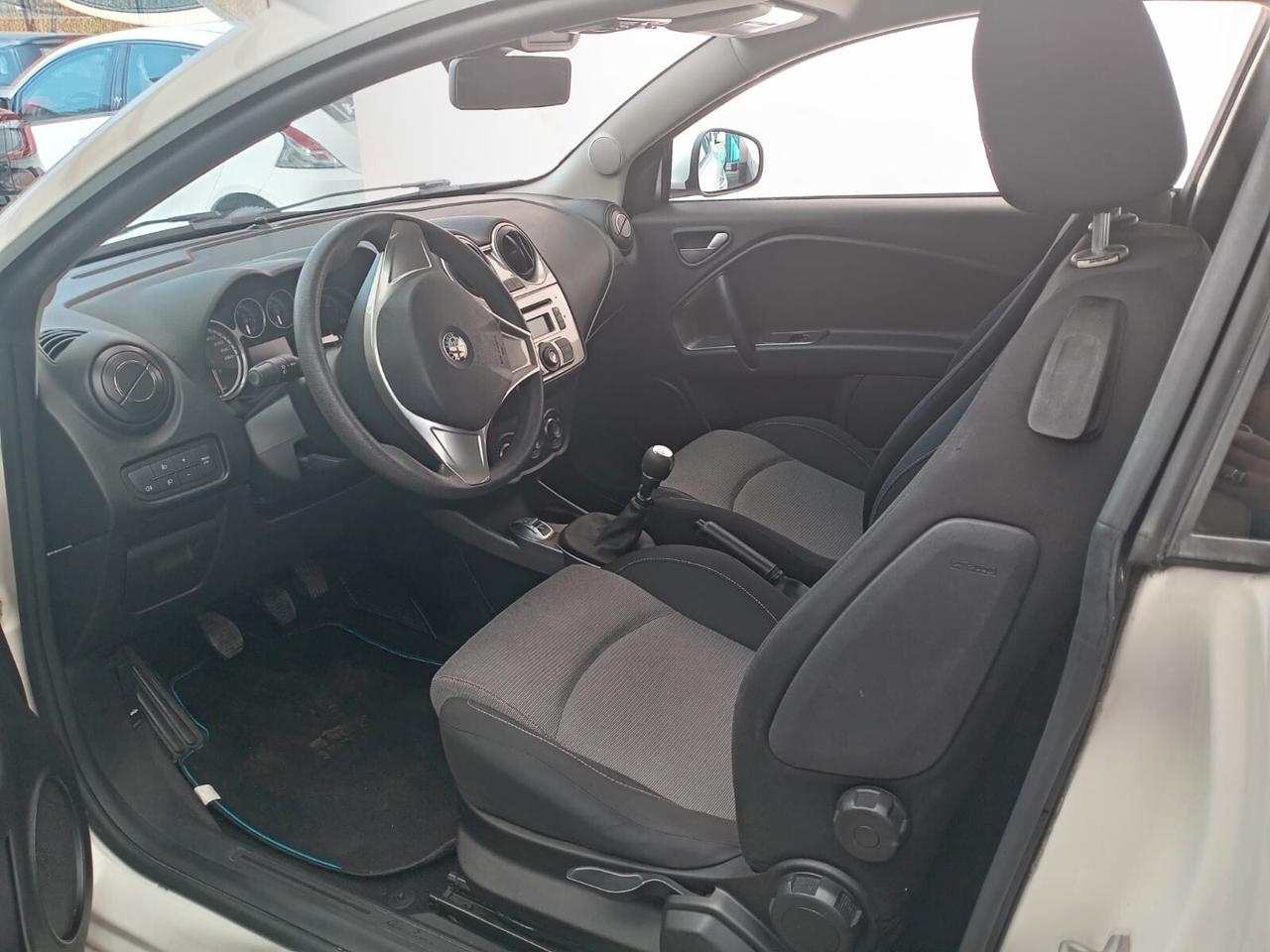 Alfa Romeo MiTo 1.4 78 CV Distinctive Sport Pack