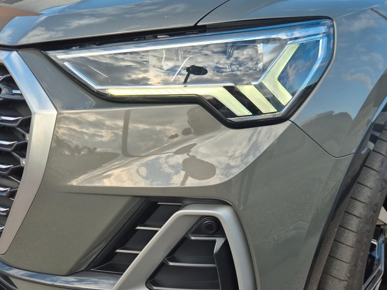 Audi Q3 SPB 35 TDI S Line S Tronic fari Matrix Virtual Retrocamera FULL
