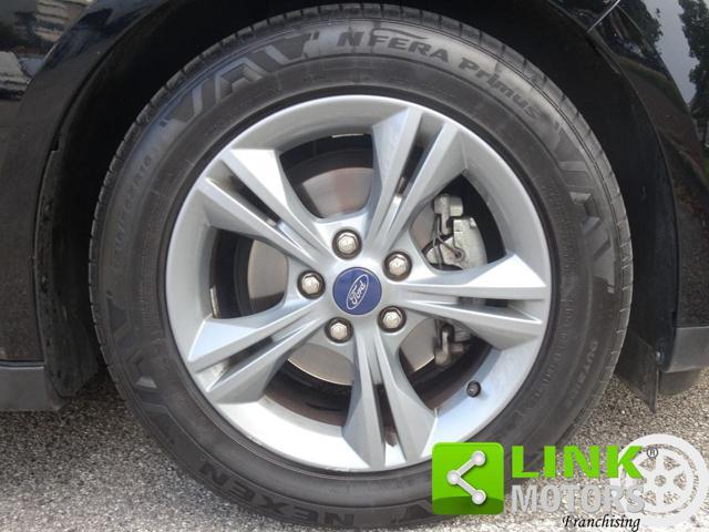FORD C-Max 1.5 TDCi 120CV Powershift Start&Stop Business