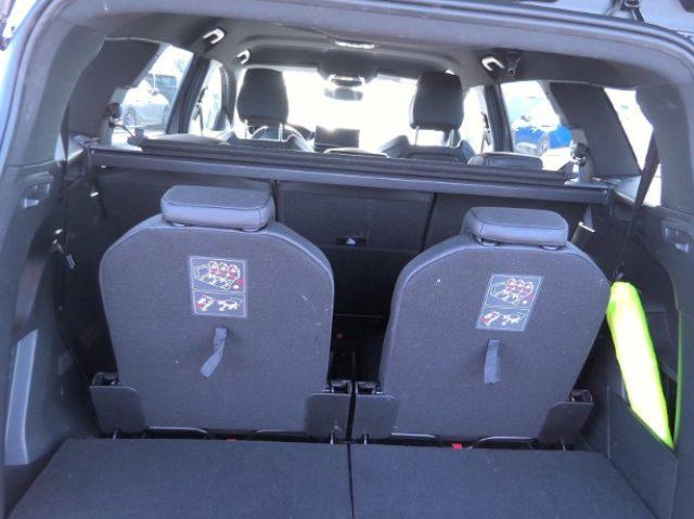 PEUGEOT 5008 Hybrid 136 e-DCS6 GT