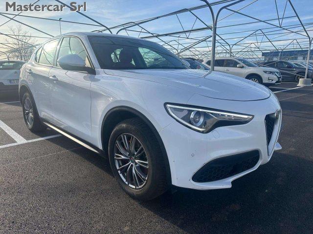 ALFA ROMEO Stelvio Stelvio 2.2 t Executive Q4 190cv auto my19 FX447SP