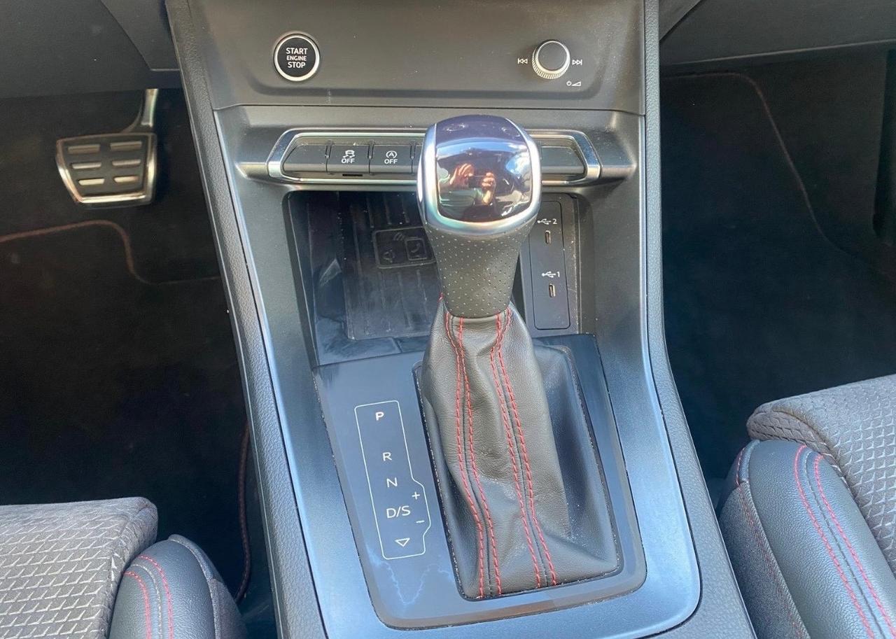 Audi Q3 35 TDI S tronic S Line Tetto Panorama Fari Led