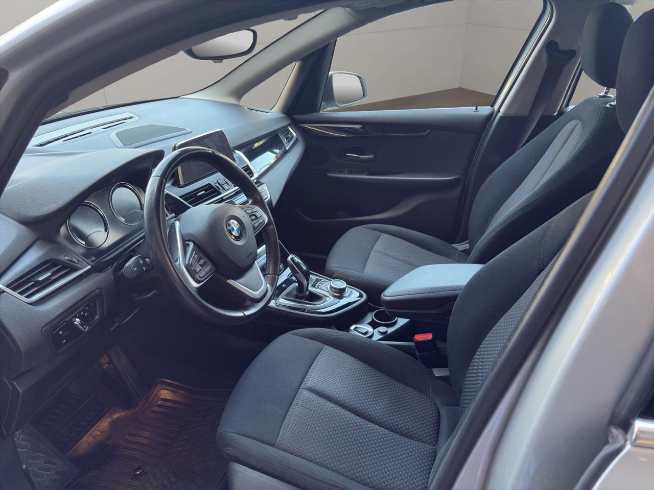 Bmw 2er Active Tourer 218d Active Tourer Advantage