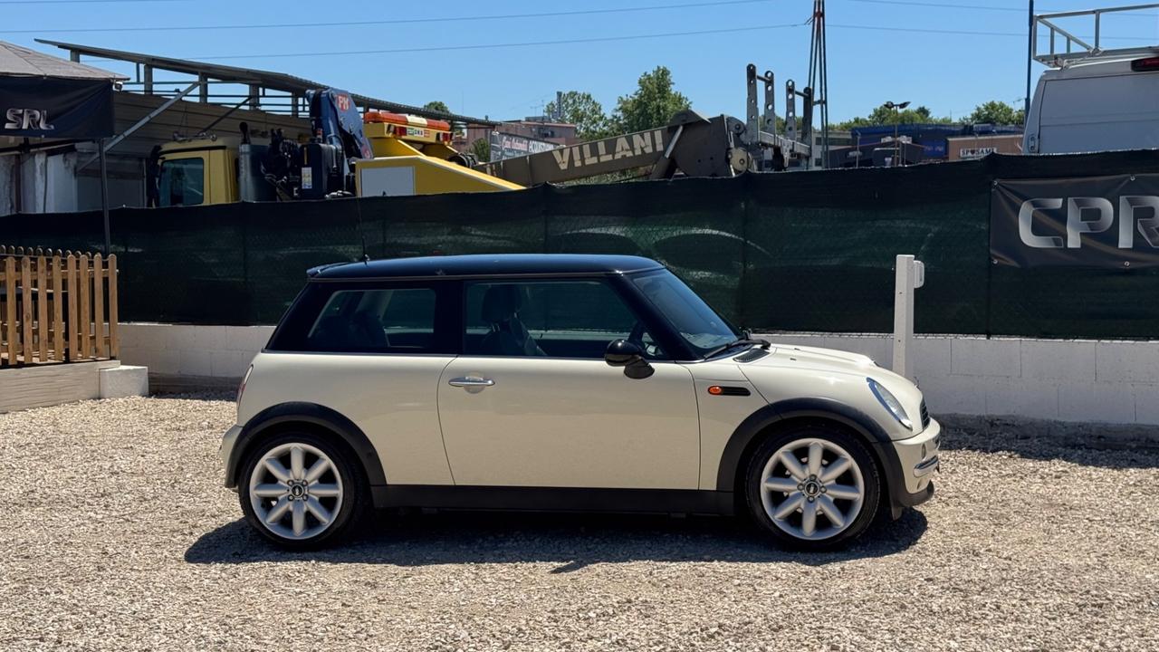 Mini Mini 1.6 16V Cooper