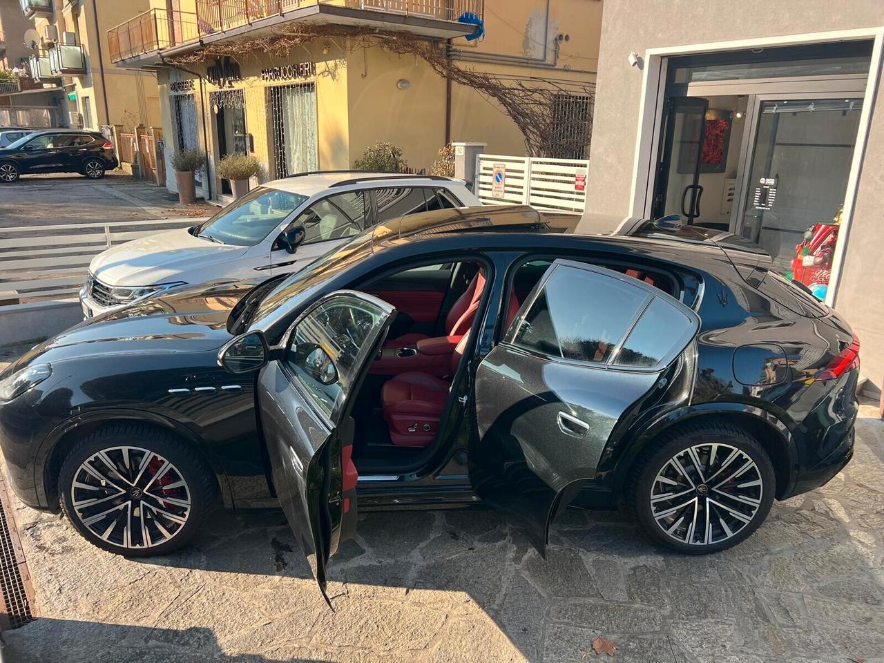 MASERATI GRECALE MHEV 330cv AWD MODENA