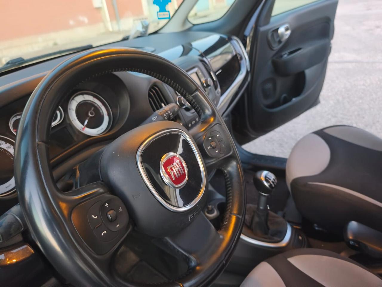 Fiat 500L 2015---1.3 Diesel Neopatentati