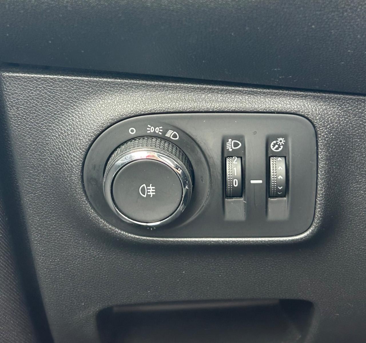 Opel Corsa GPL Tech 5p Innovation Neopatent 2016