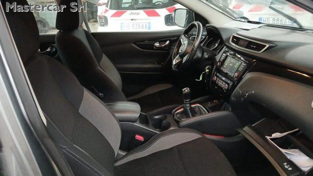 NISSAN Qashqai Qashqai II 2017 1.5 dci Business 115cv - FX629GX