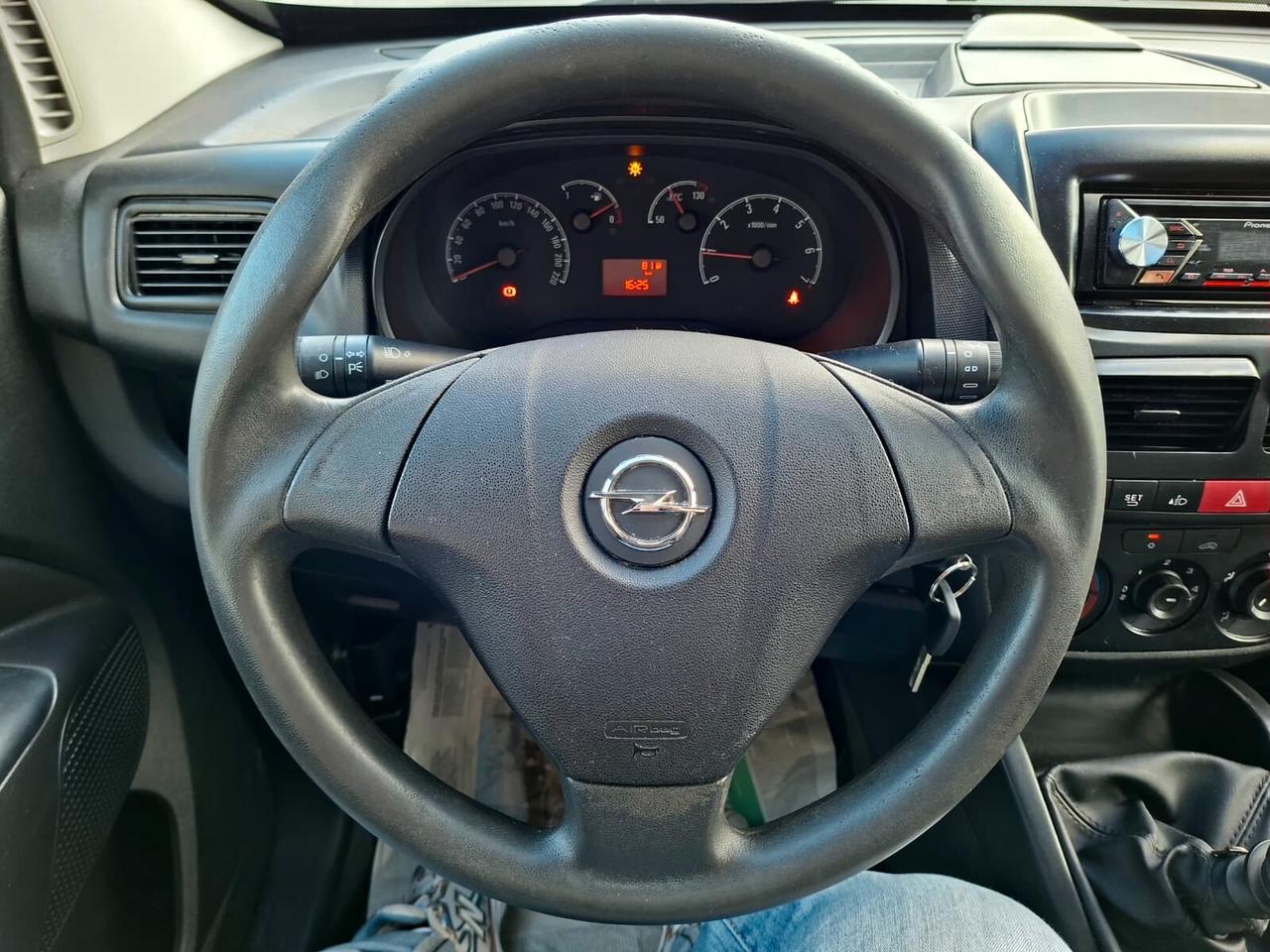 Opel Combo 1.6 CDTI 105cv EcoFLEX PL-TA Van Blitz 2018