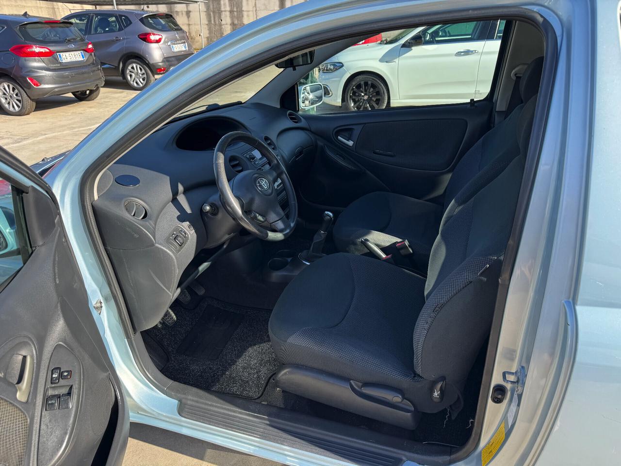 TOYOTA YARIS 1.4 D-4D/UNIPROP/185.000KM