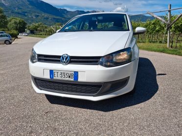 Volkswagen Polo 1.2 5 porte 75cv neo patentati