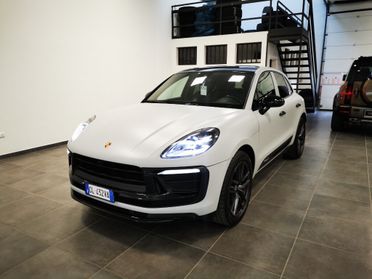 PORSCHE Macan 2.0 T