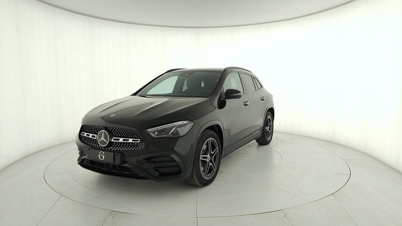 Mercedes-Benz GLA 200 Automatic