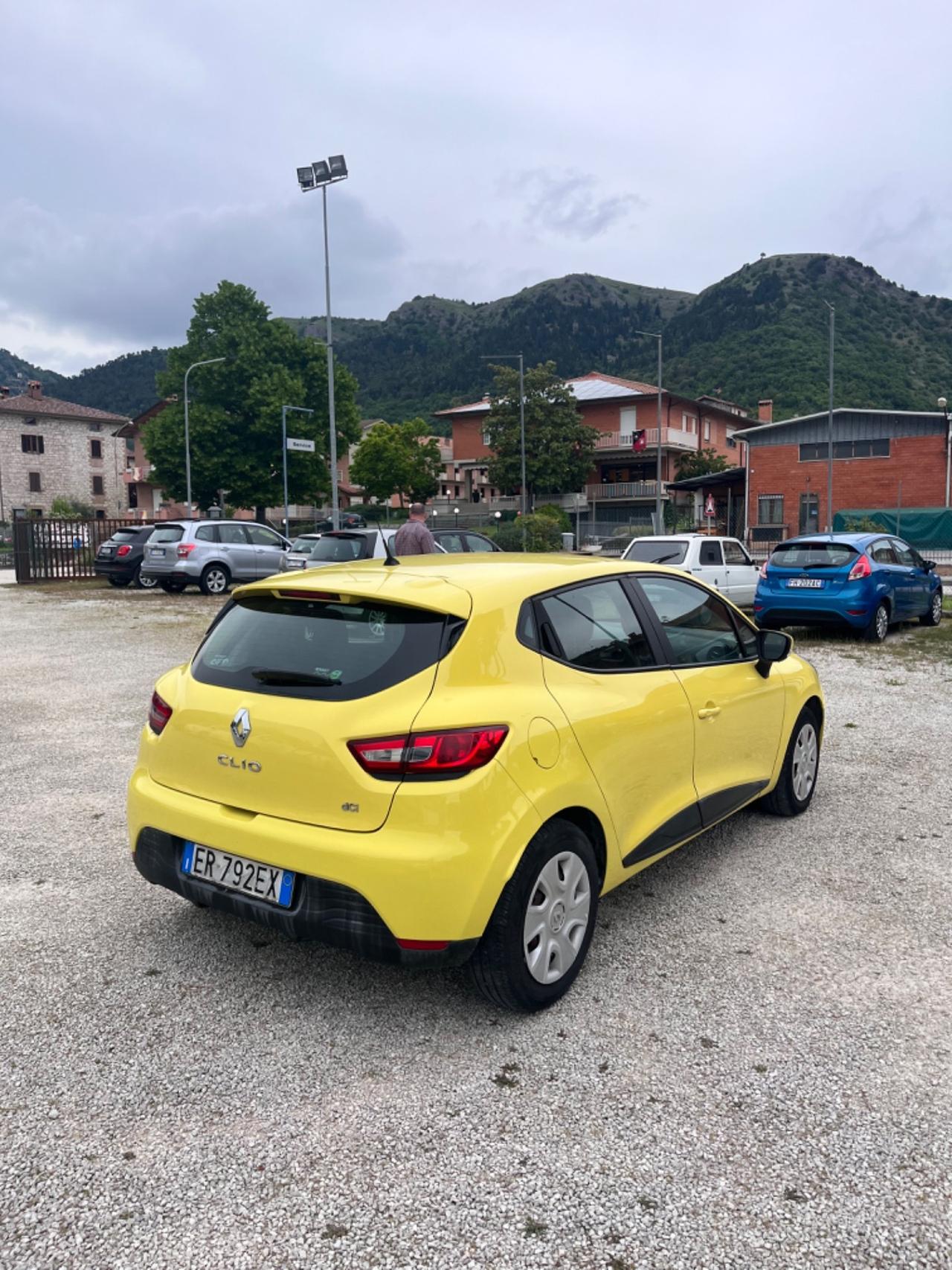 Renault Clio 1.5 dCi 75CV 2013 NEOPATENTATI