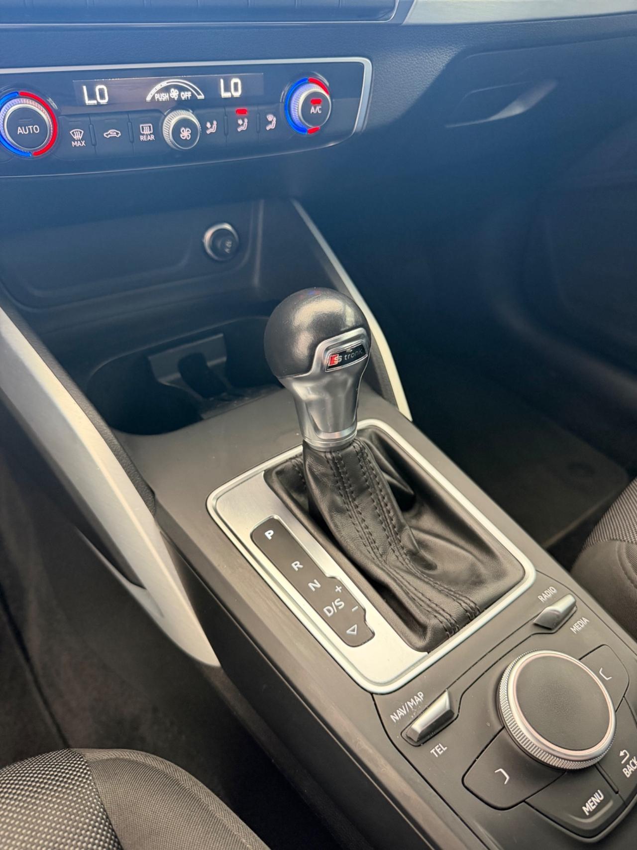 Audi Q2 30 TDI S tronic line Edition FINANZIABILE