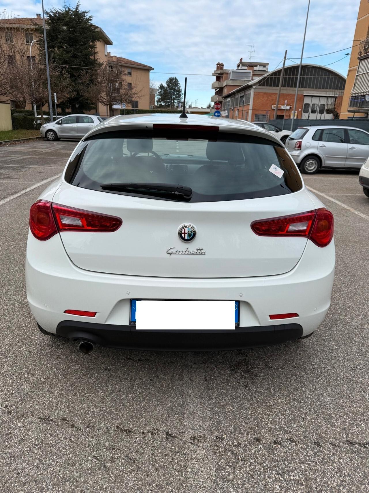 Alfa Romeo Giulietta 1.6 JTDM - 12 MESI DI GARANZIA -