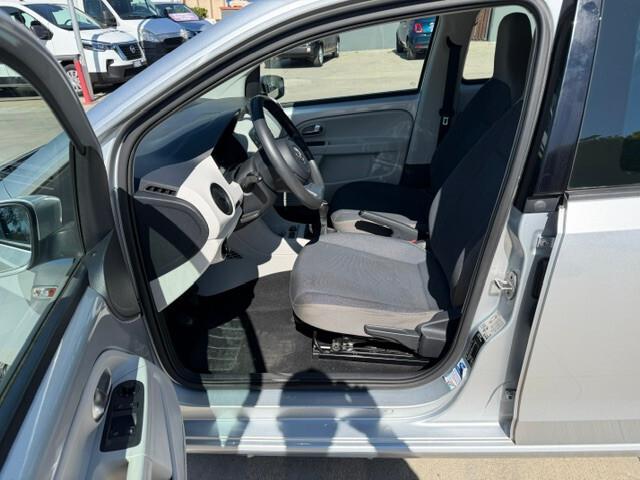 Volkswagen up! 1.0 5p. move