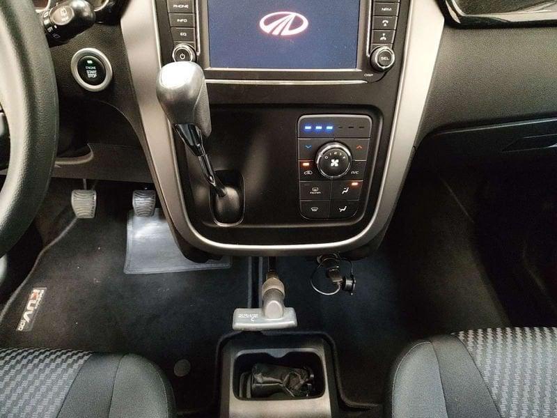 Mahindra KUV100 1.2 K8