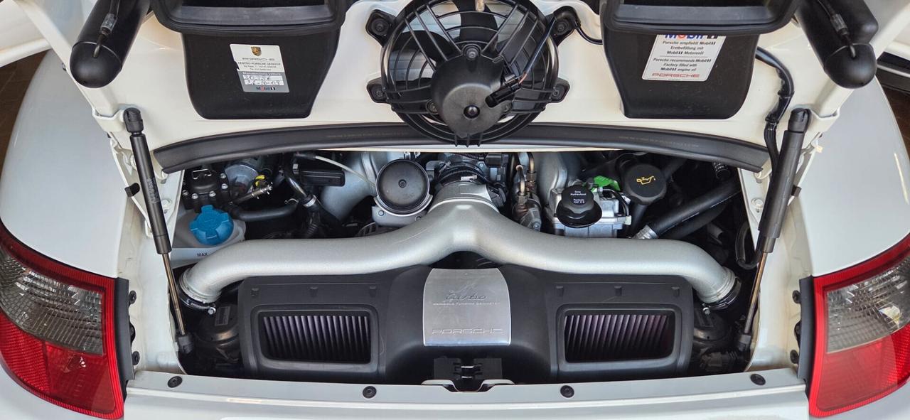 997 911 Porsche Turbo Cabriolet Book service