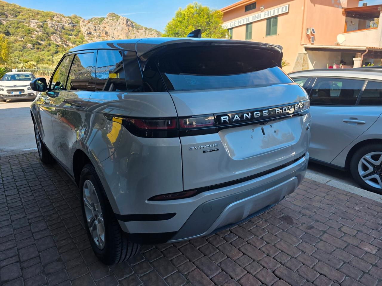 Land Rover Range Evoque 2.0D I4-L.Flw 150 CV AWD Auto R-Dynamic