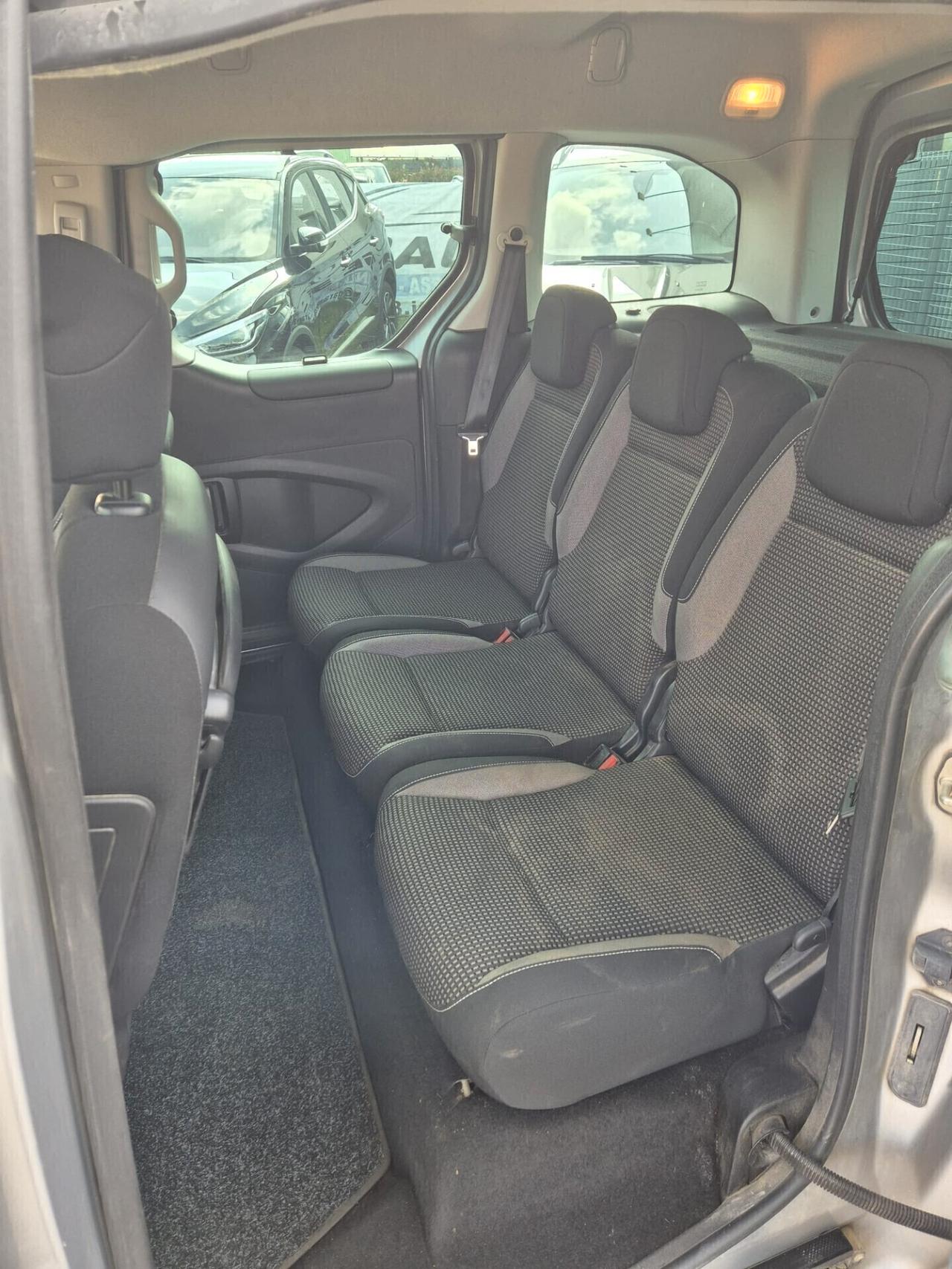Peugeot Partner Tepee BlueHDi 120 S&S Active GRANDINATO