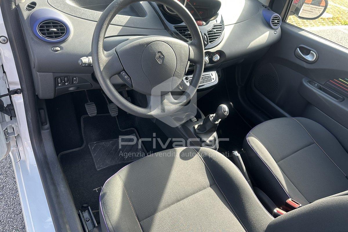 RENAULT Twingo 1.2 16V Live