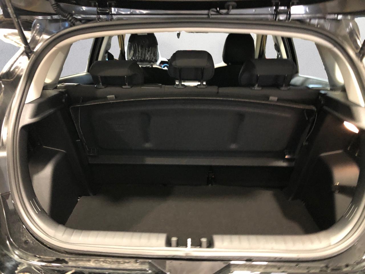 HYUNDAI I20 PE MY25 1.2 MT CONNECTLINE